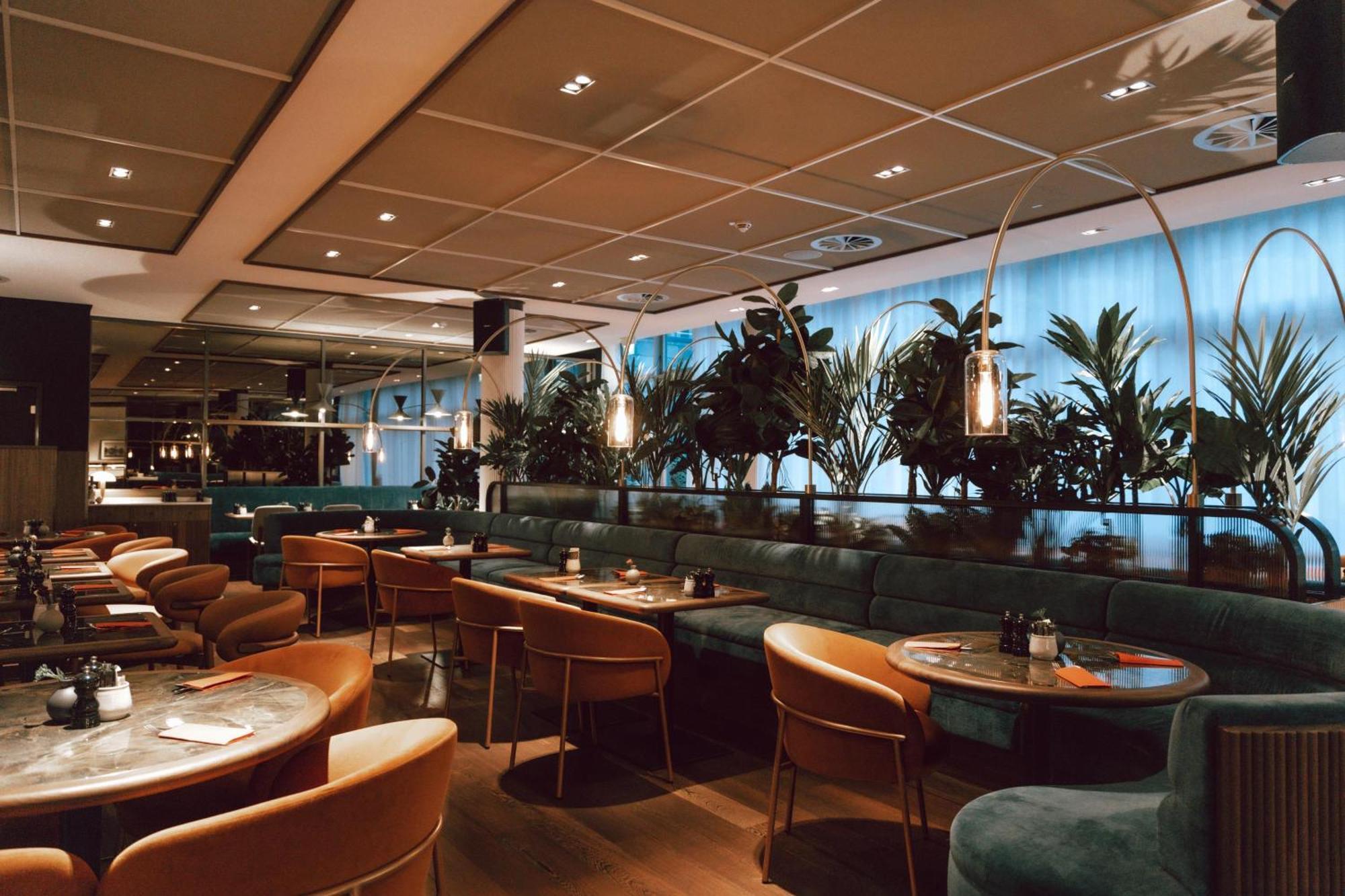 Radisson Blu Media Harbour Hotel, Duesseldorf — Fotos 3